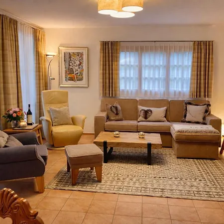 Appartamento Cozy Bus In Front Of The Door *