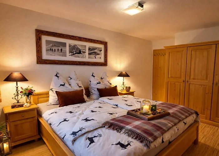 Cozy Bus In Front Of The Door Appartamento *